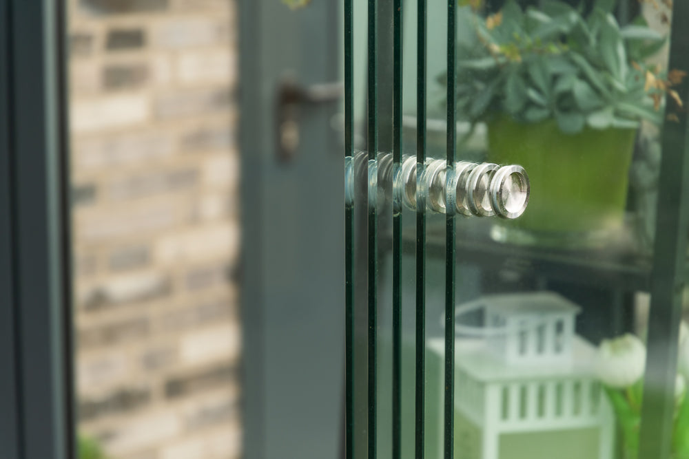 Glasschiebewand schwarz (RAL 9005) 8mm
