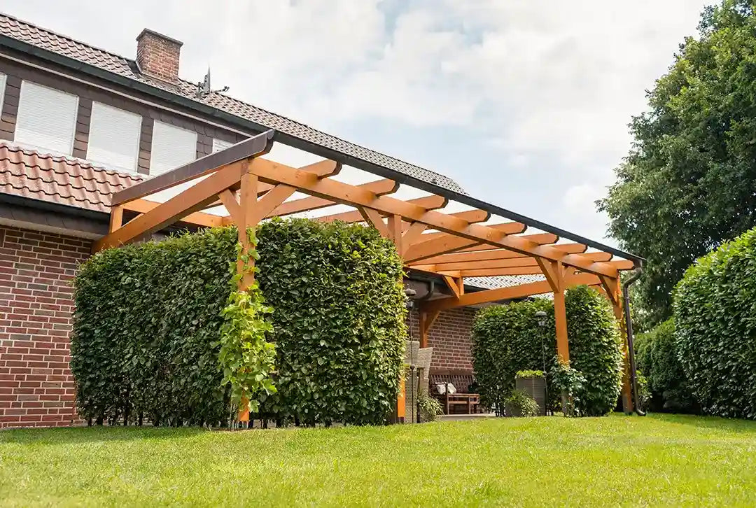 Terrassenüberdachung aus Leimholz – Ansicht 2