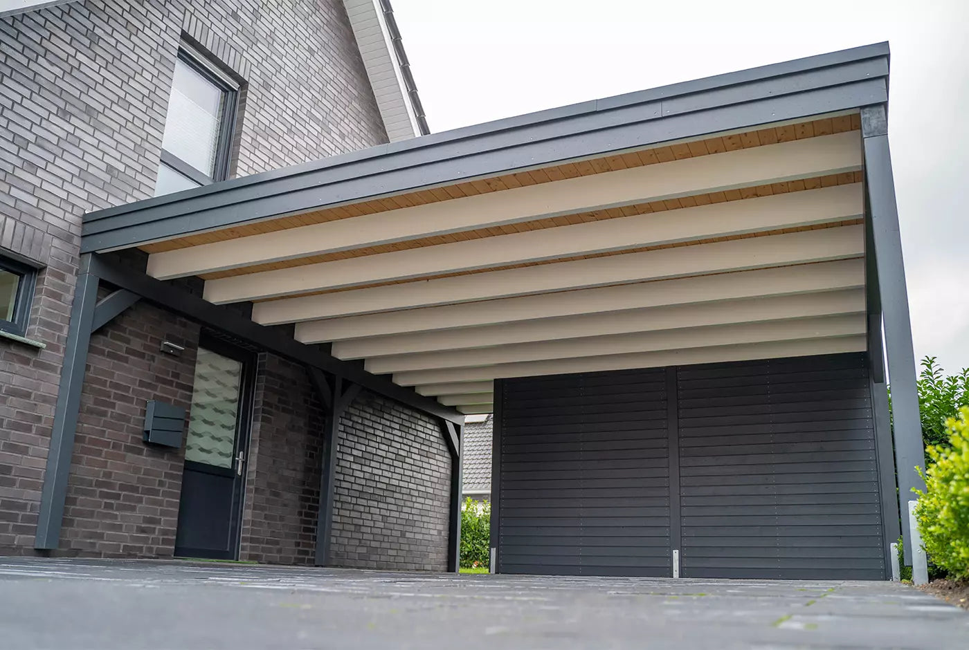 Flachdachcarport aus Leimholz 6x6m